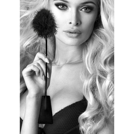 Ouch Feather Crop with Feather Tickler – Splashproof 44 cm Crop