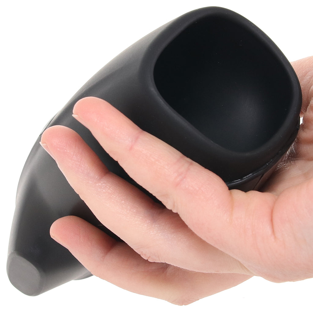 Satisfyer Men Vibration Stroker in Black