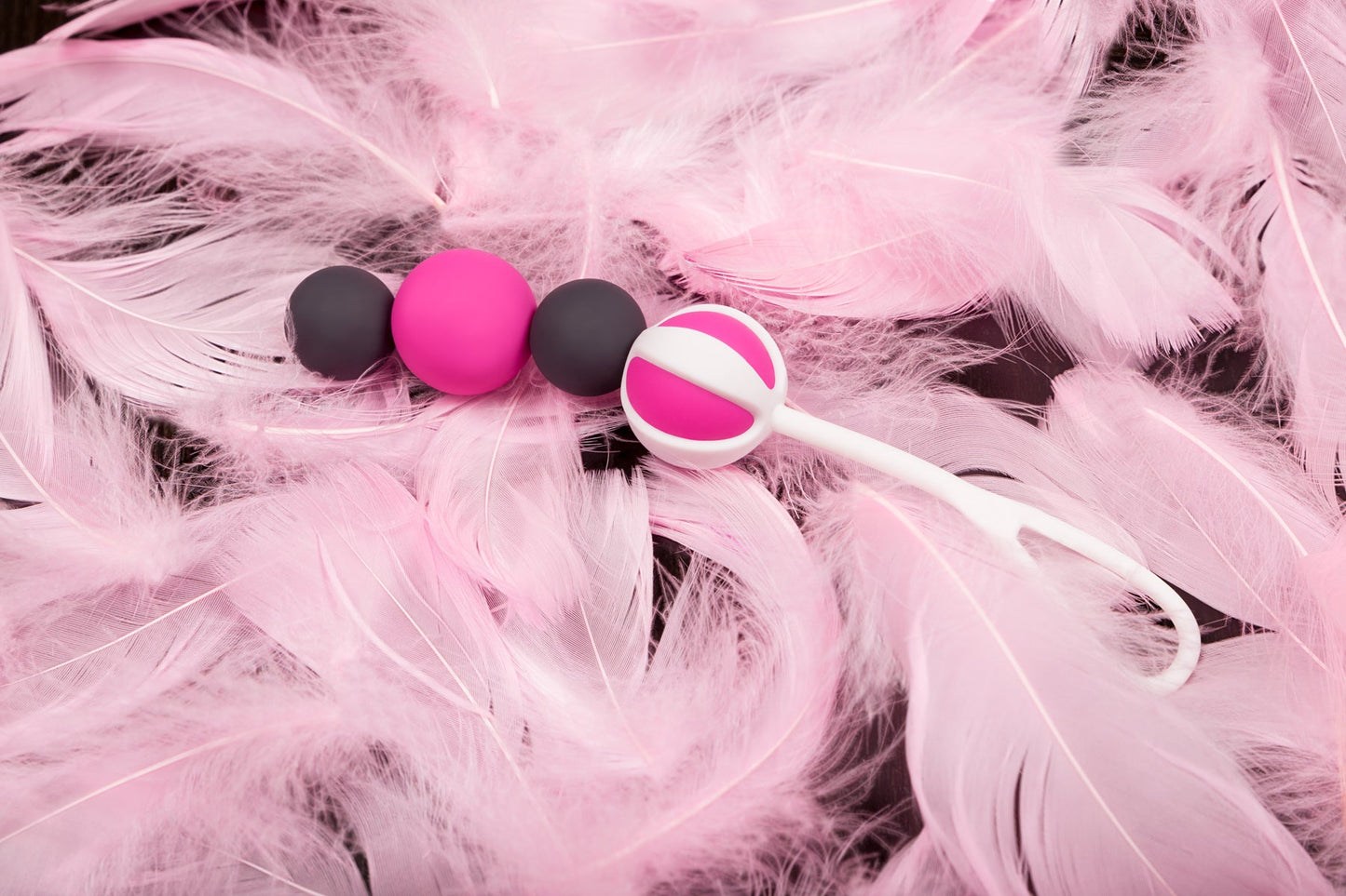 Geisha Balls Magnetic Set of 4 Sizes 15g to 27g
