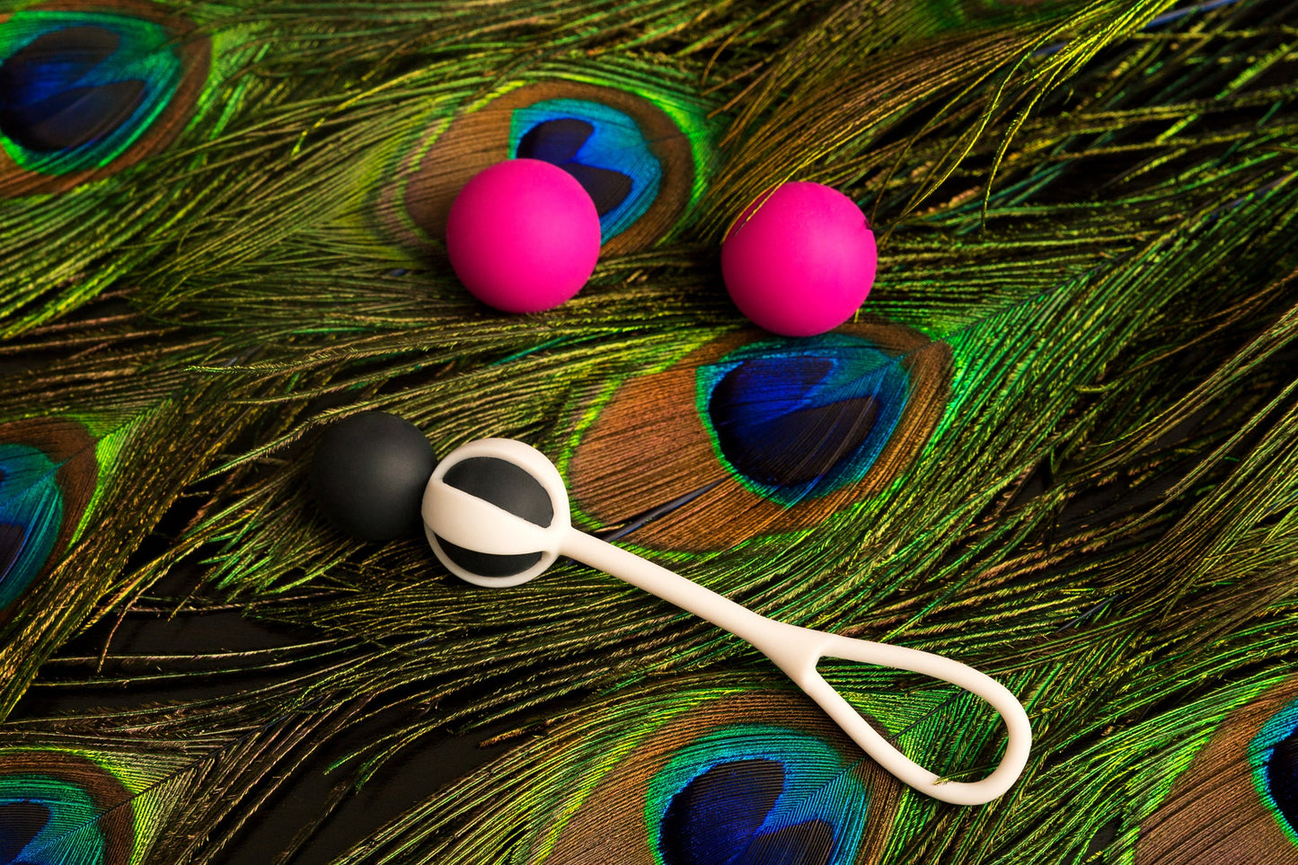 Geisha Balls Magnetic Set of 4 Sizes 15g to 27g
