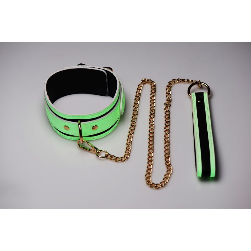 Kink in the Dark Glowing Collar and Lead Set Fluro Green