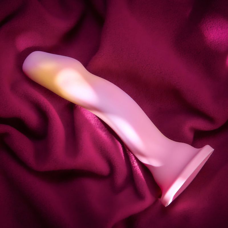 Avant Suns Out Pink Silicone 6.5 Inch Insertable Dildo