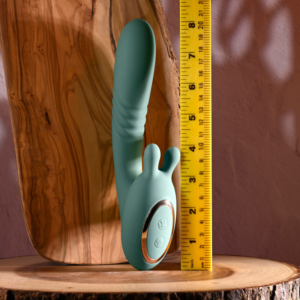 Evolved Thrust Into Ecstasy 21 cm Vibrator