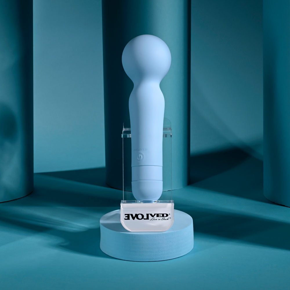 Evolved Iris – USB Rechargeable Waterproof Massage Wand 18.3 cm