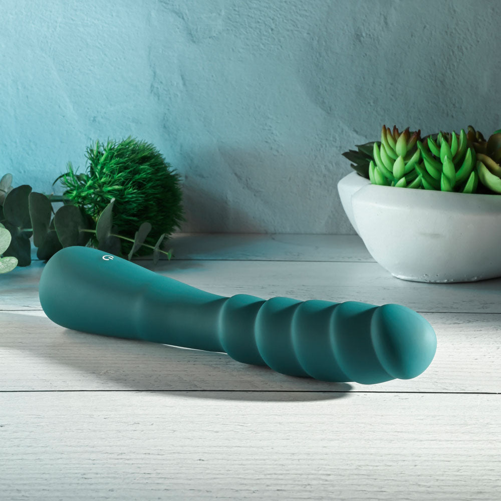 Gender X SCORPION Vibrator 21.2 cm Long Ribbed Design