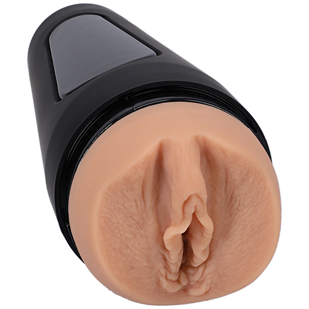 Chantal Danielle Main Squeeze – Handcrafted Lifelike Warm Ultraskyn Stroker