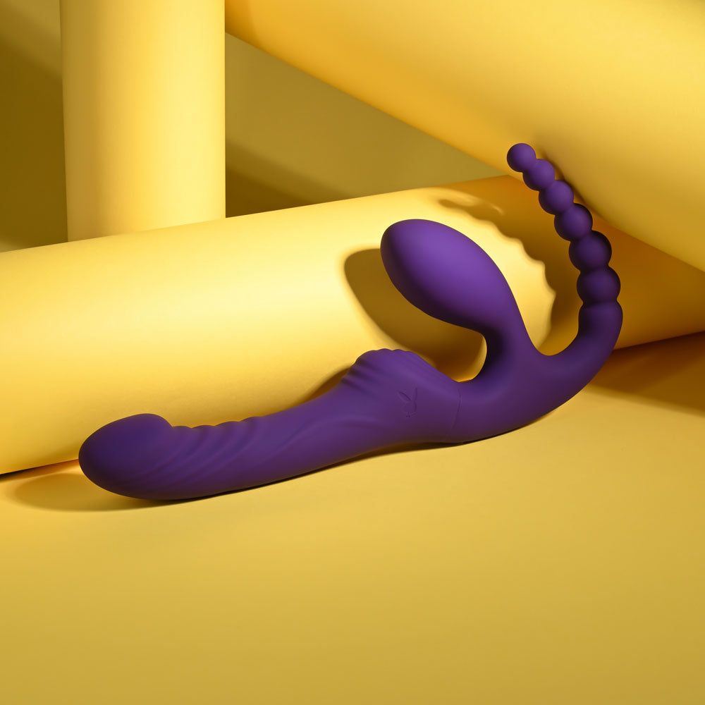 Playboy Pleasure Hug It Out – 29 cm USB Rechargeable Strapless Strap-On