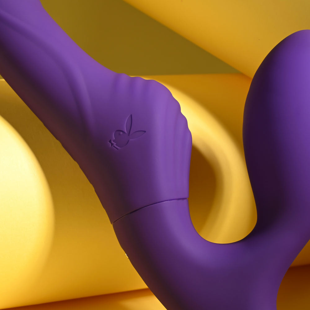 Playboy Pleasure Hug It Out – 29 cm USB Rechargeable Strapless Strap-On