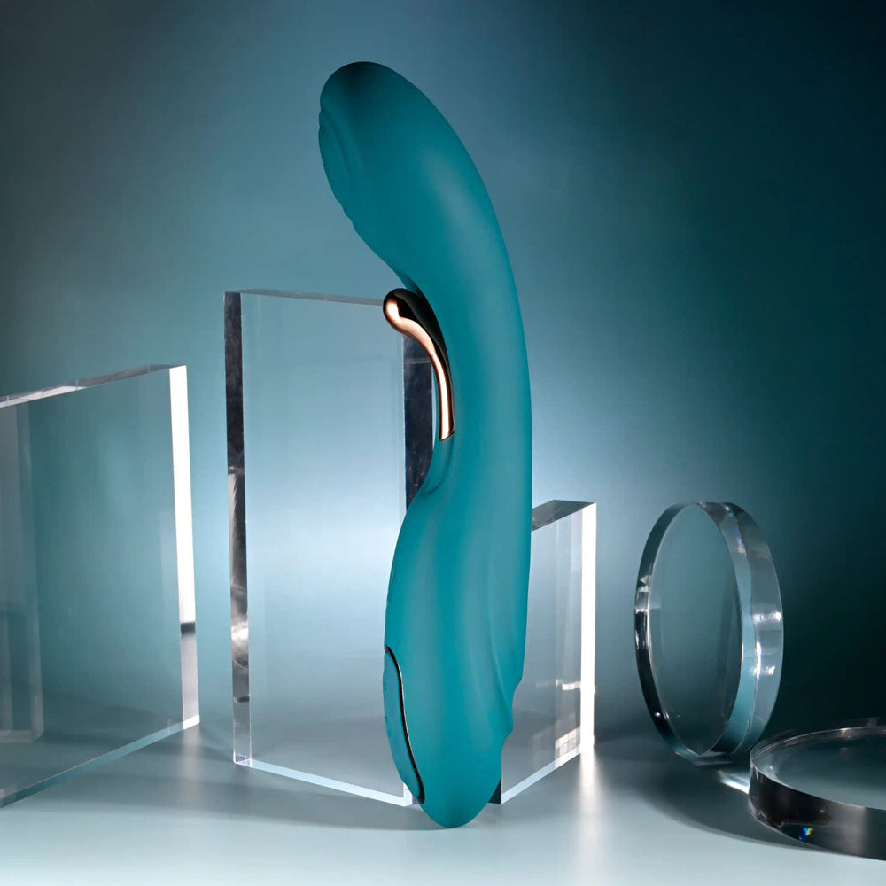 Playboy Pleasure Aurelie 22.7 cm Vibrator with Internal Flicker for G-Spot Stimulation