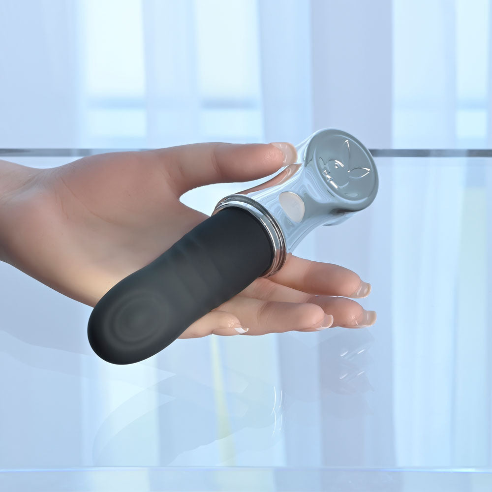 Playboy Pleasure Bon Voyage – USB-C Rechargeable 18.7 cm Tapping Vibrator