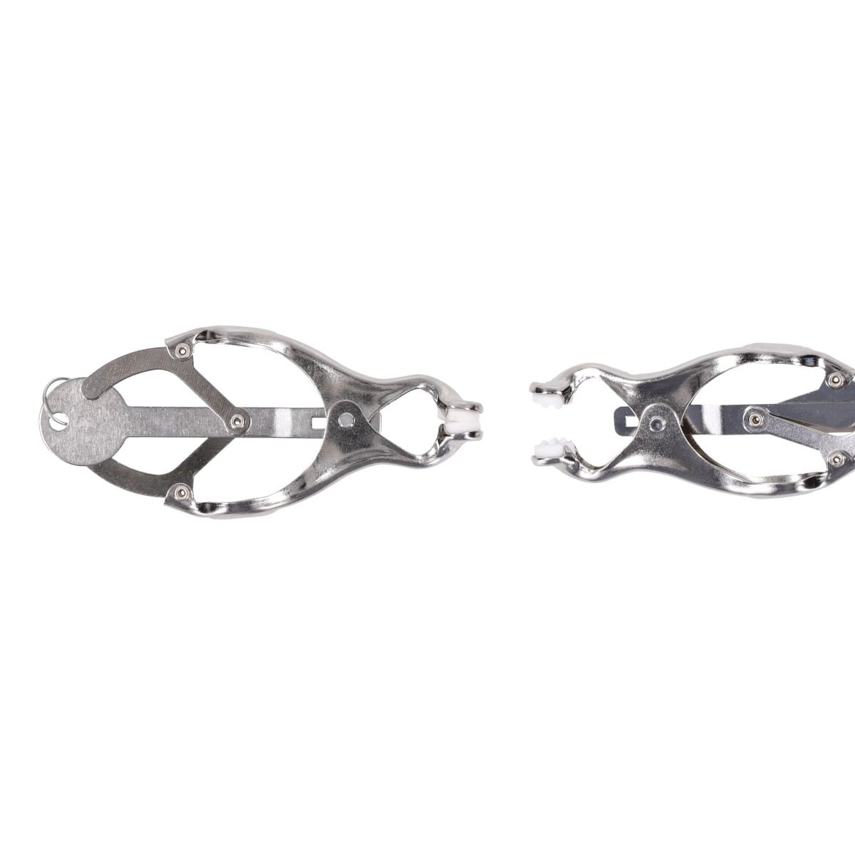 Edge Tuggable Clover Clamps – Metal Nipple Restraints