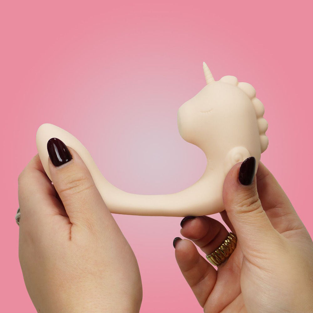 Ocean Peak Unihorn C-Horse – Soft Silicone Tail Oscillating Tongue Vibrator