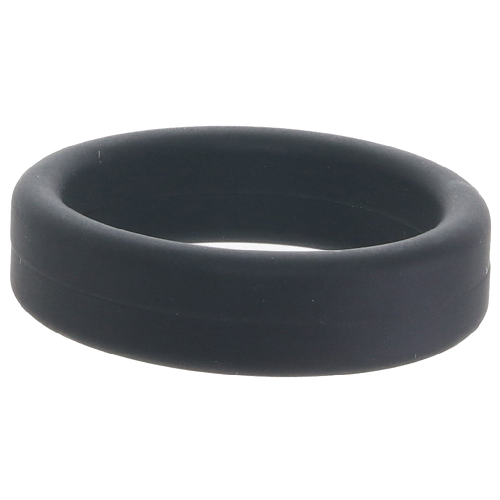 Soft Silicone C-Ring in Black Cock Rings