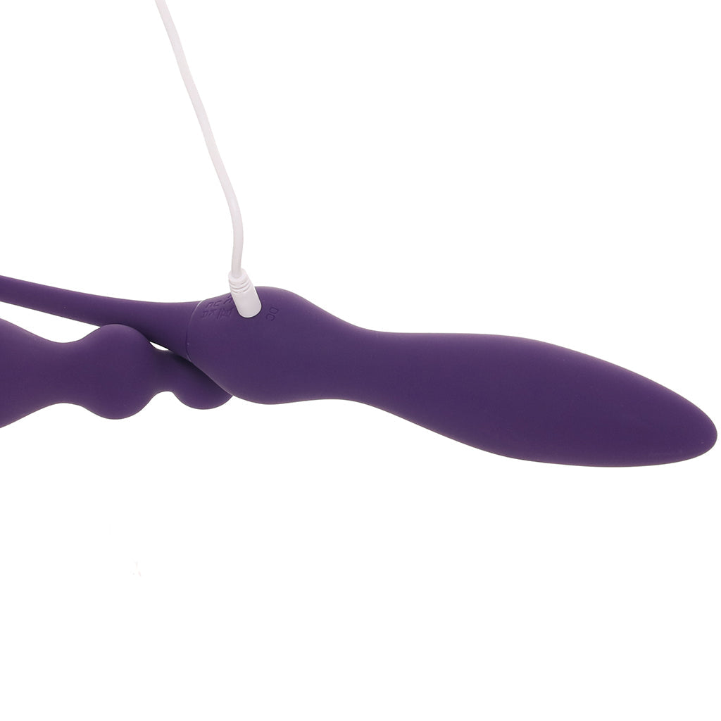 Playboy This & That Dual Ended Vibe Vibrators > Double Penetration