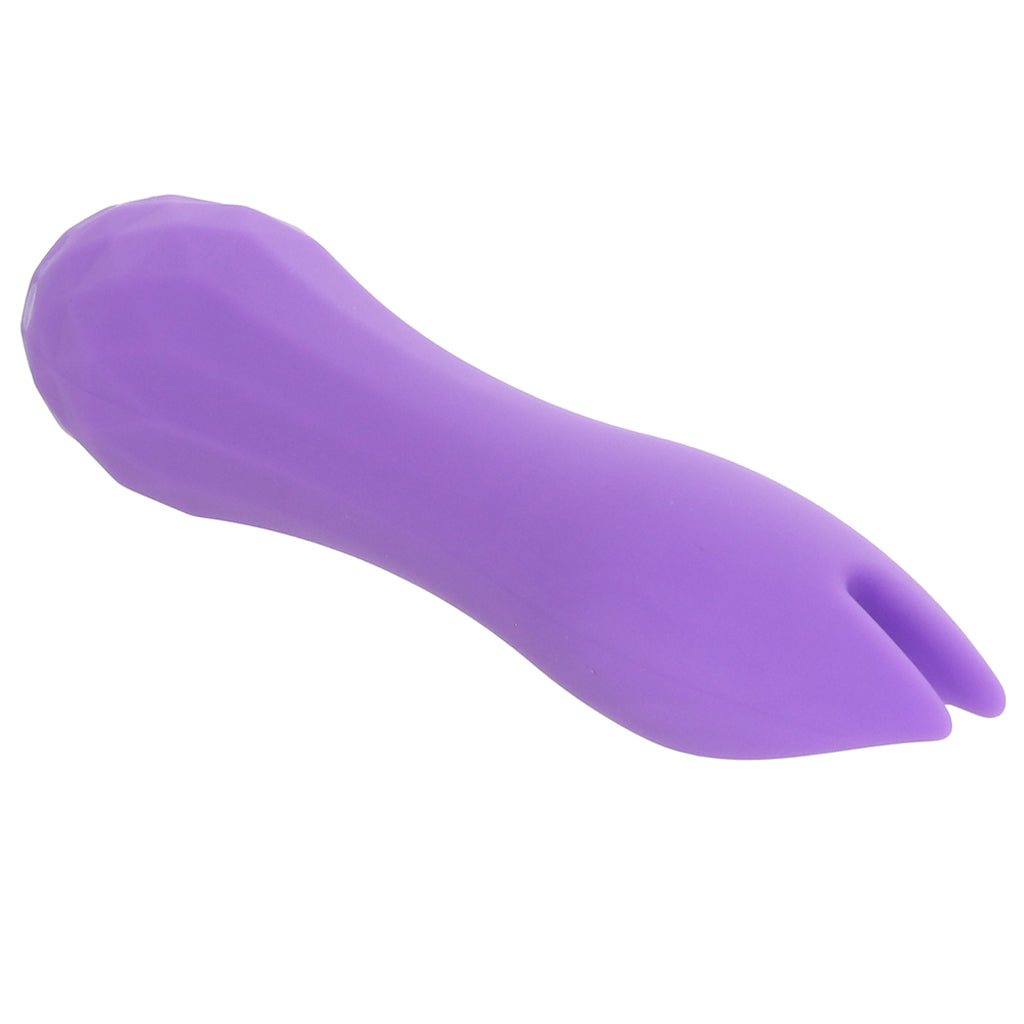 Gia Dual Flicker Vibrators > Clitoral Stimulators