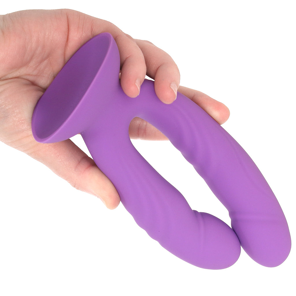 Inya Duet Vibrating Double Dildo in Purple Vibrators > Double Penetration
