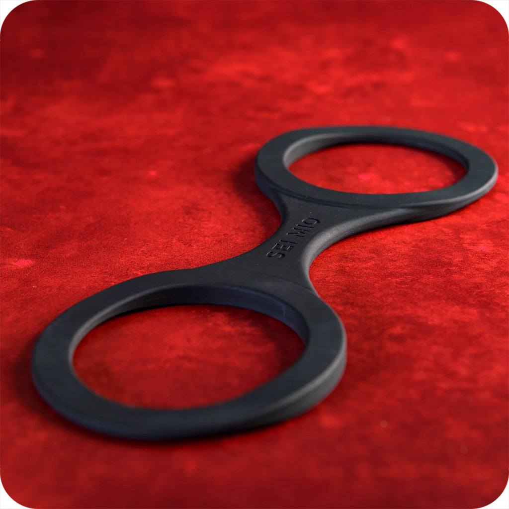 Sei Mio Silicone Handi-Cuffs in Medium Bondage and Fetish > Wrist and Ankle Cuffs