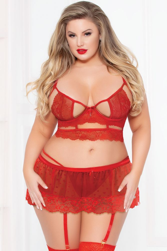 Skip a Beat Bra, Garter & Thong Set Curvy Lingerie > Bra and Panty Sets