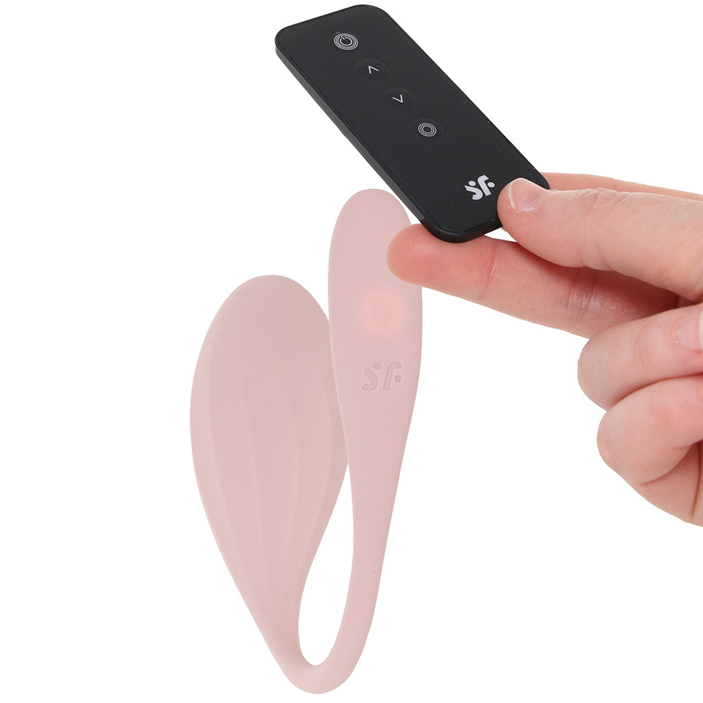 Satisfyer Ribbed Petal Wearable Vibe in Rose Vibrators > Wearable & Panty Vibrators