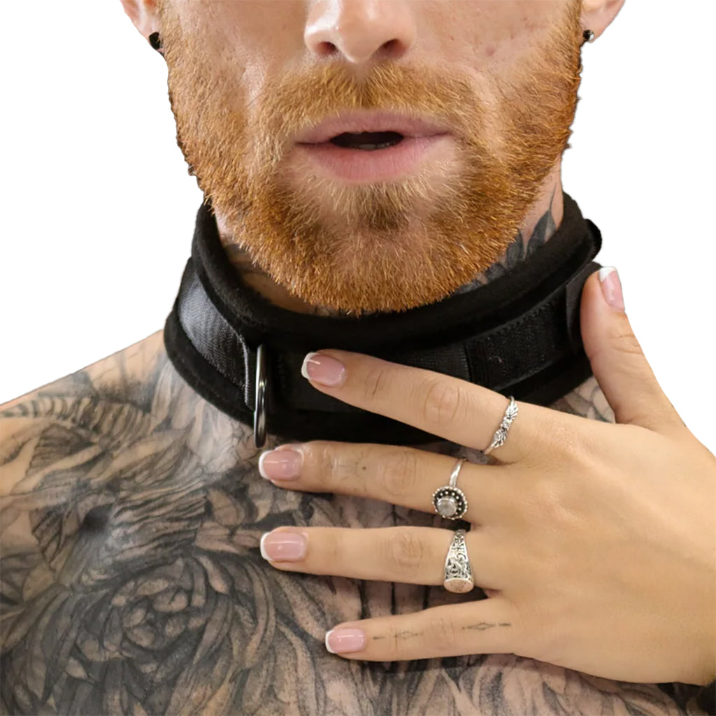 Sei Mio Neck Firmly In Check Neck & Wrist Restraint Kit Bondage and Fetish > Wrist and Ankle Cuffs