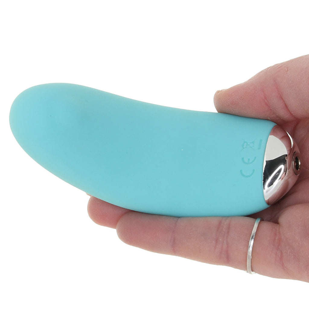 Niki Rechargeable Magnetic Panty Vibe in Turquoise Vibrators > Wearable & Panty Vibrators